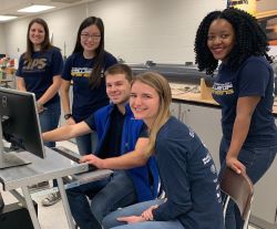 UA engineering students in The Parker Hannifin
Motion and Control Lab